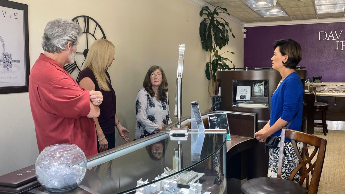 Rep. Kim visits David Hayman Jewellers in Yorba Linda
